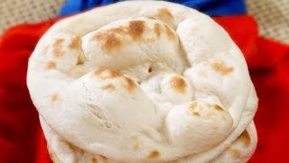 Kashmiri Bread (Lavasa and Tsot)